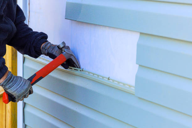 Reliable Siding Repair contractor in Montgomery, IN by Creative Siding